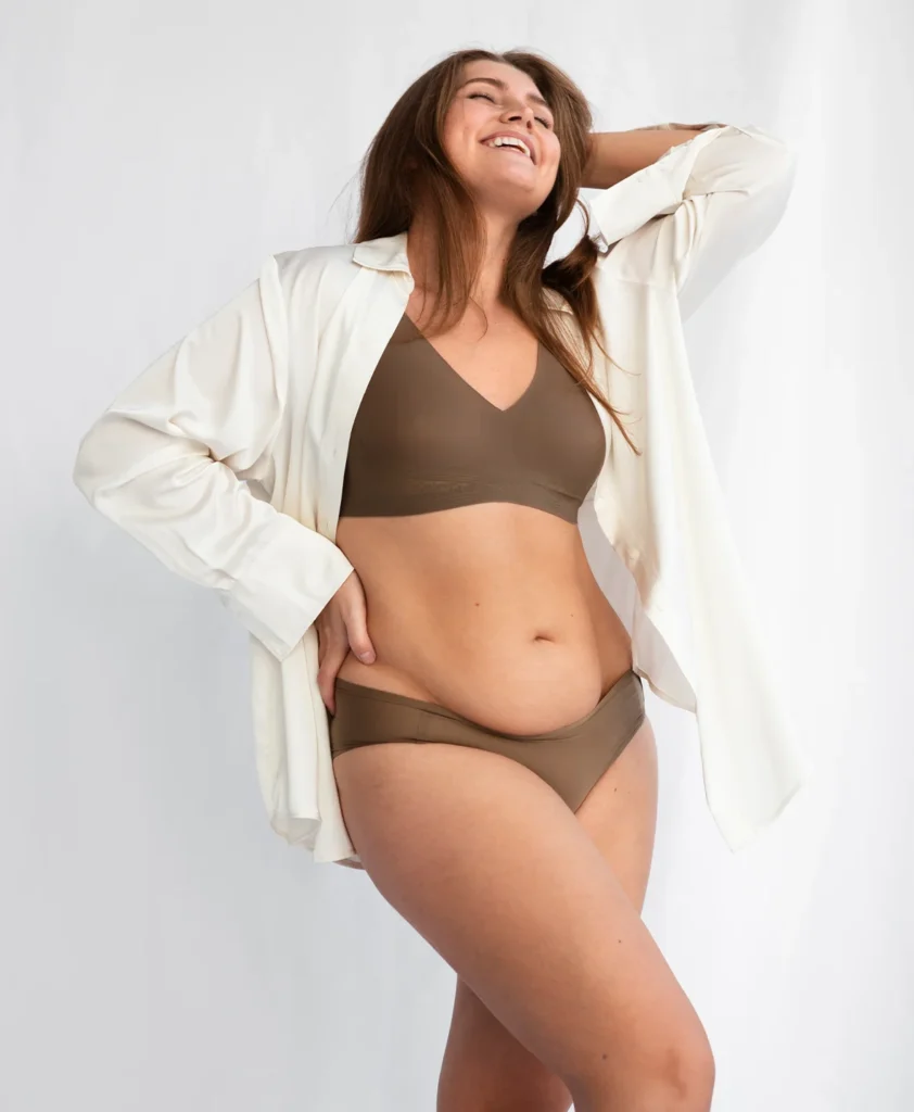 Breast lift as part of Mommy Makeover in Turkey, restoring breast shape and volume after childbirth.